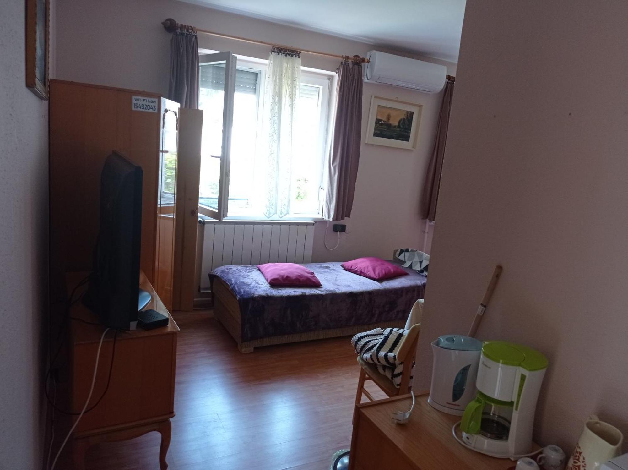 Partifecske Vendeghaz Hotell Tiszafüred Exteriör bild