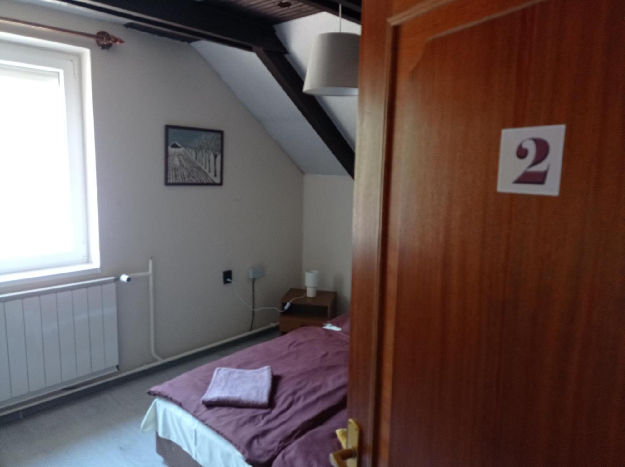 Partifecske Vendeghaz Hotell Tiszafüred Exteriör bild